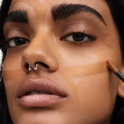 All Hours Precise Angles Concealer