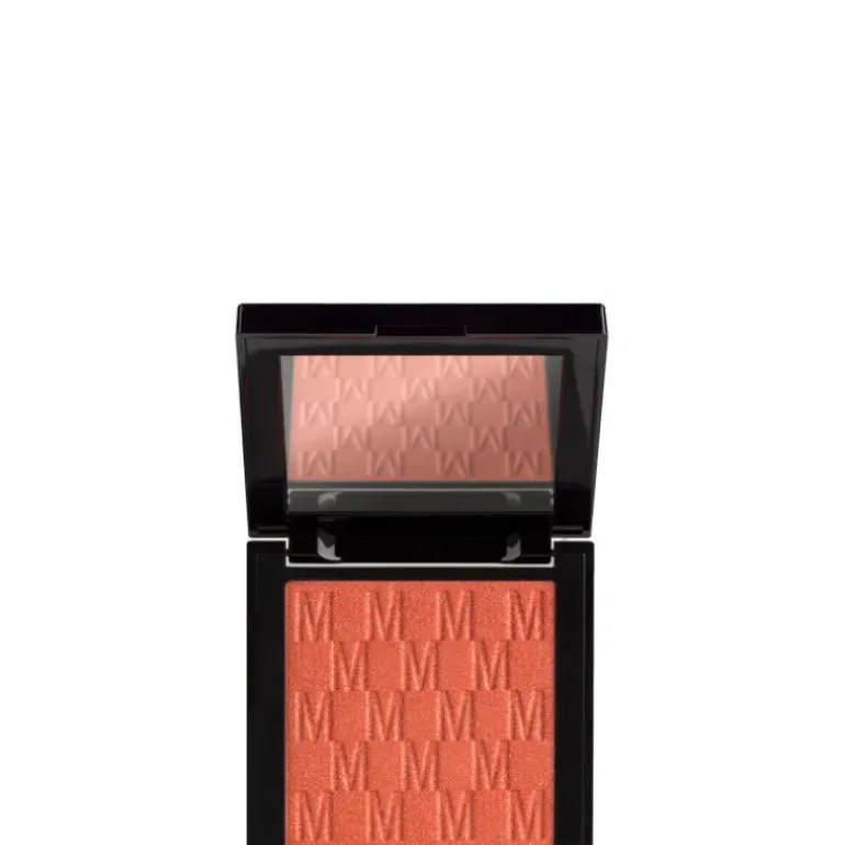 AT FIRST BLUSH Blush compatto