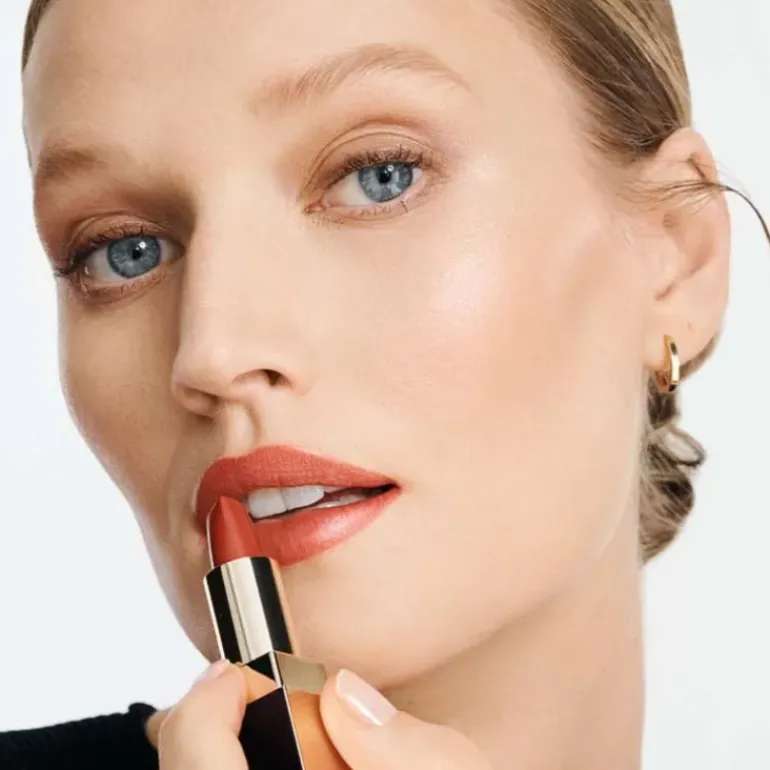 Clé de Peau Beauté Lipstick