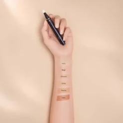 Clé de Peau Beauté Radiant Corrector For Eyes