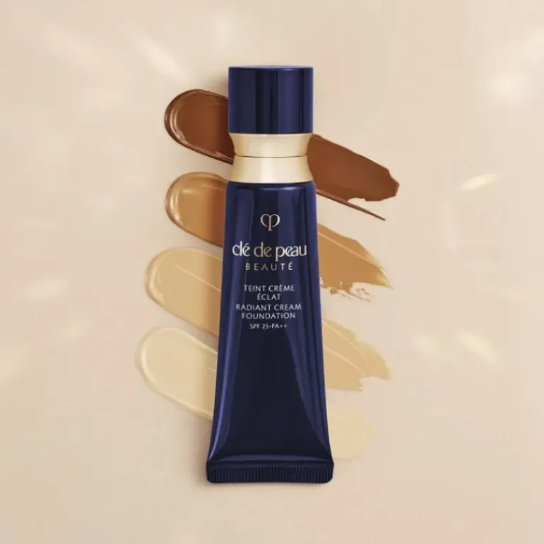 Clé de Peau Beauté Radiant Cream Foundation
