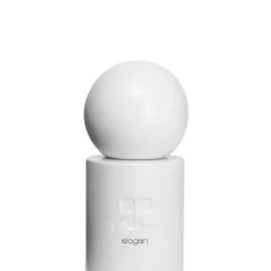 Courrèges Slogan