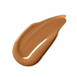 Even Better Clinical Serum Foundation SPF 20
