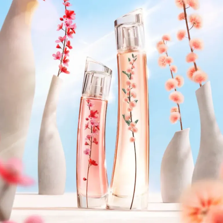 Flower by Kenzo Ikebana Mimosa