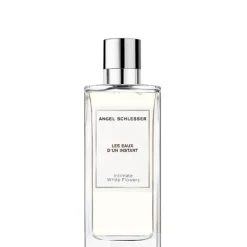 Les Eaux d'un Instant - Intimate White Flowers