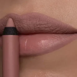 Makeupstudio - Stay On Me Matita Labbra durata 16h