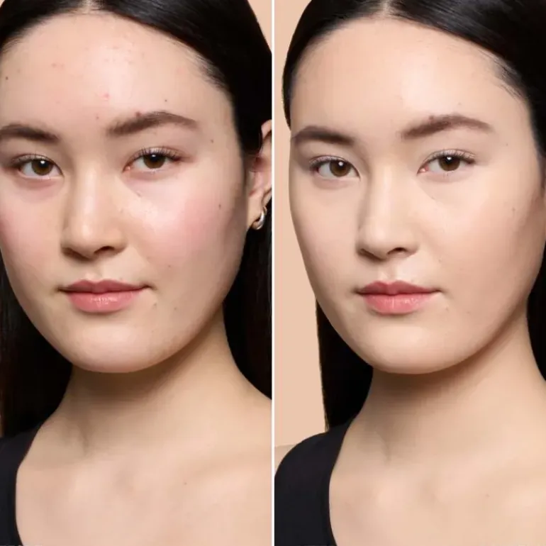 Mini Weightless Skin Foundation SPF 15