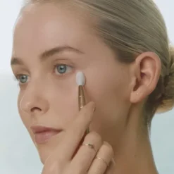 Re-Nutriv Ultimate Diamond Transformative Eye Serum 15 ML