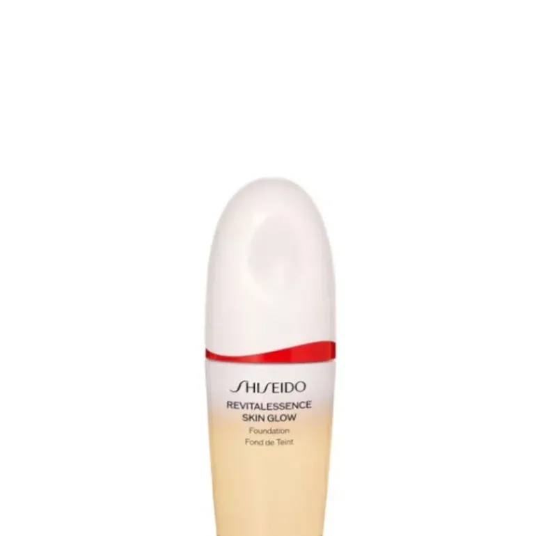 Revitalessence Skin Glow Foundation