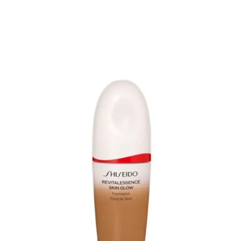 Revitalessence Skin Glow Foundation