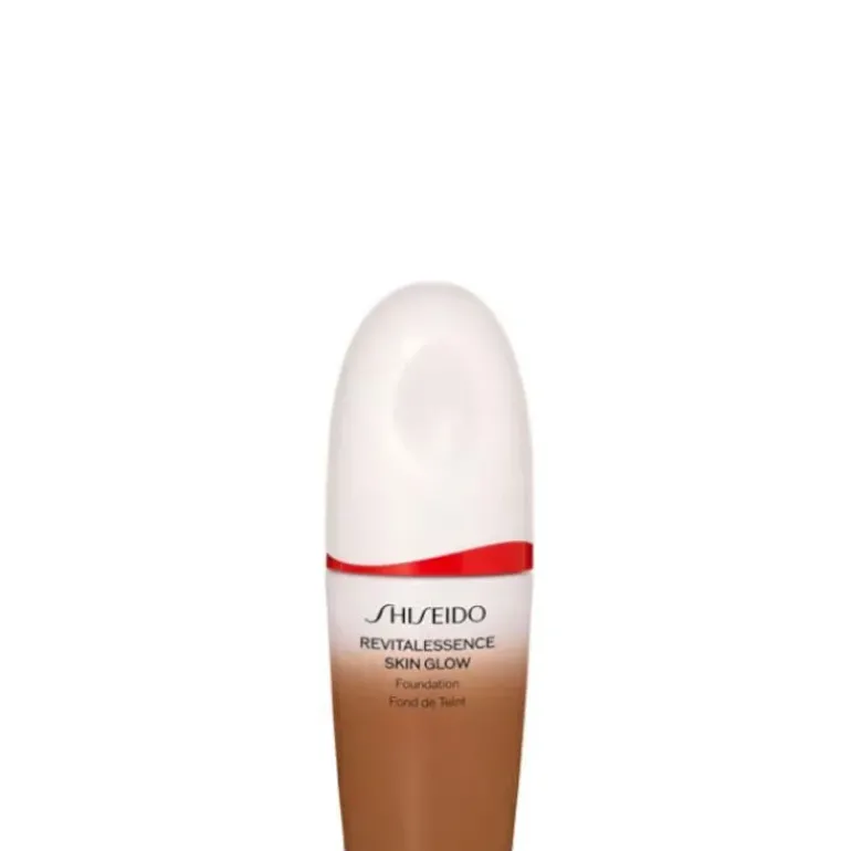 Revitalessence Skin Glow Foundation
