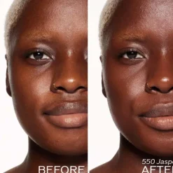 Revitalessence Skin Glow Foundation