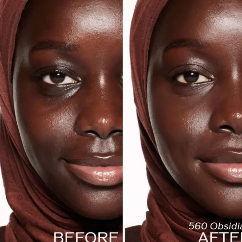 Revitalessence Skin Glow Foundation