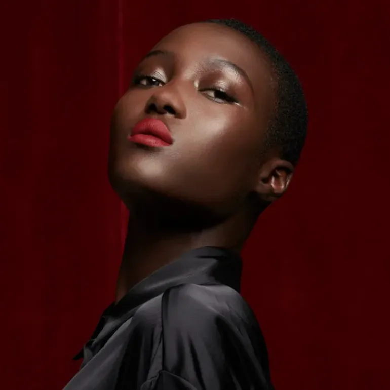 Rouge Pur Couture The Slim Velvet Radical