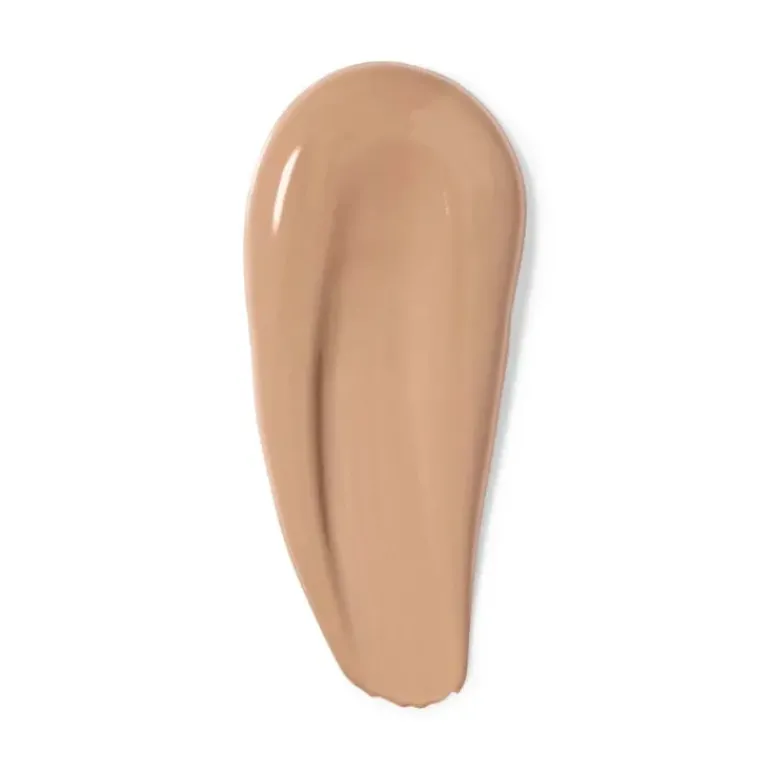 Skin Long-Wear Weightless Foundation SPF 15