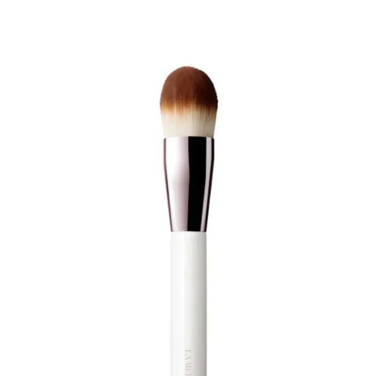 The Foundation Brush Pennello per Fondotinta