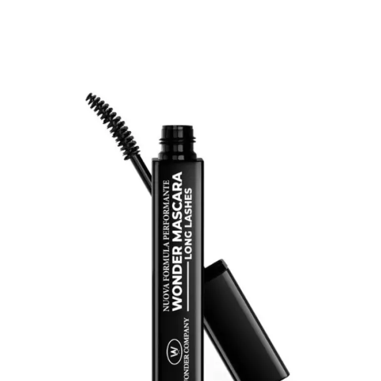 Wonder Mascara + Long Lashes